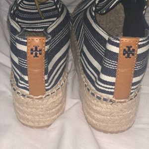 TORY BURCH ESPADRILLES
